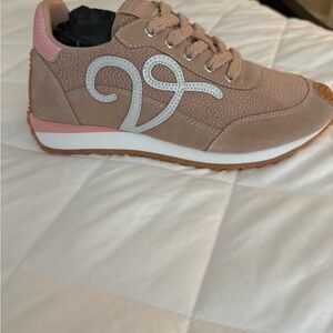 Brand New with Box, Never Worn, Vintage Havana Vroom Sneakers, Size 6.5, Pink